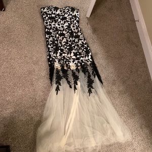 White strapless silk ballgown dress with lace up back, tulle skirt & black lace